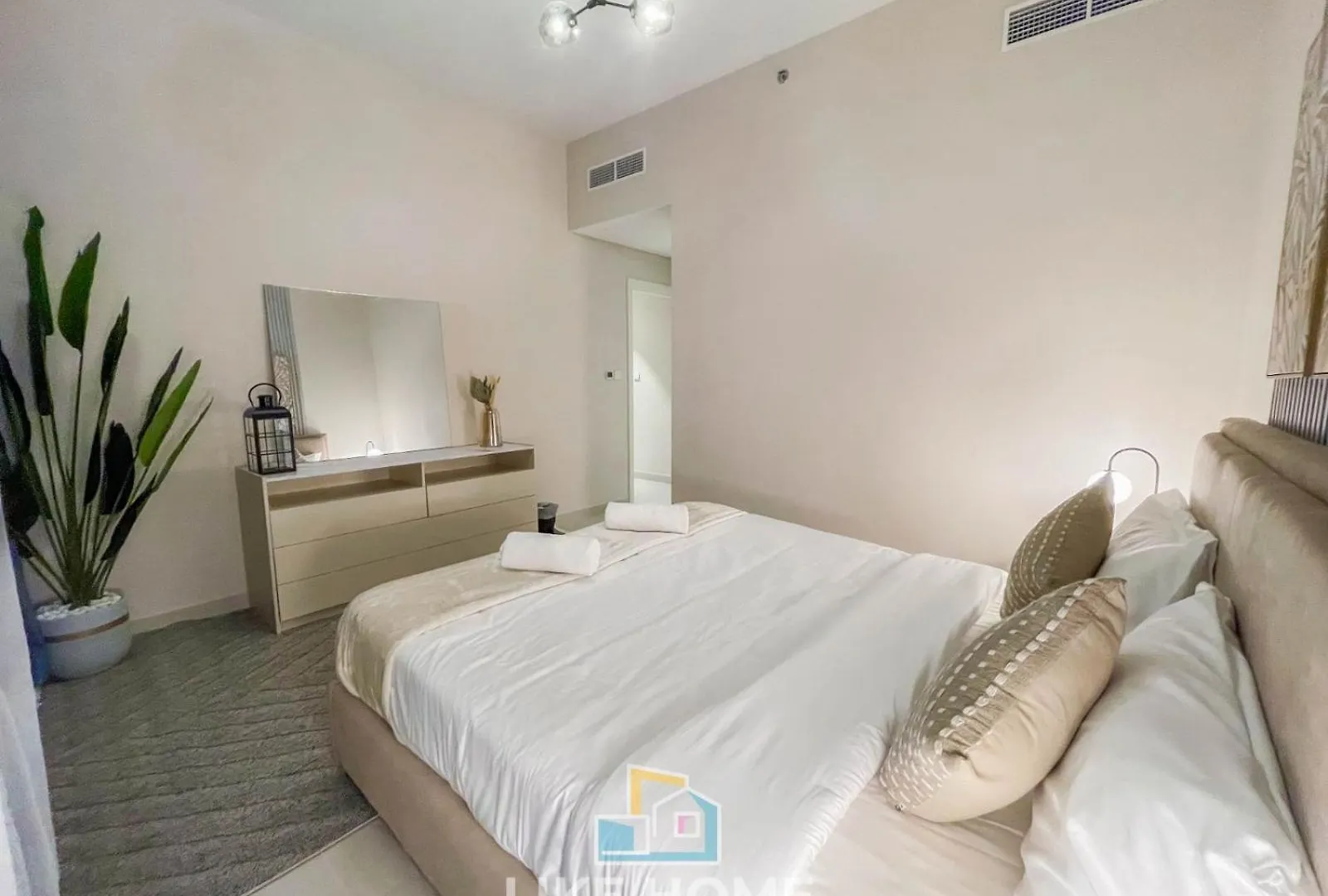 Like Home - 4901 Spacious & Cozy 2Bhk In The Grand Creek Ντουμπάι